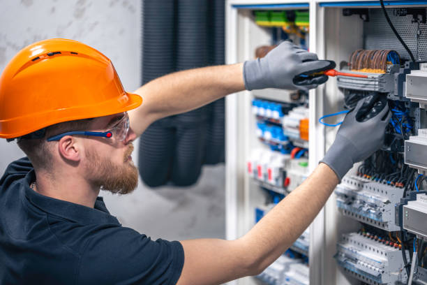Best Emergency Electrical Repair  in Sherwood, OR